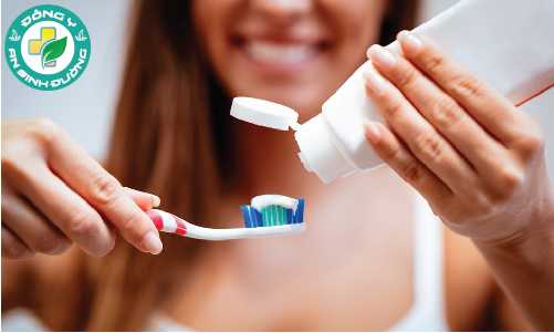 Vệ sinh răng miệng kém có thể gây ra nhiều bệnh nguy hiểm khác