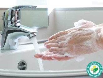 Rửa tay ngay lập tức sau khi bạn chạm vào 10 thứ sau