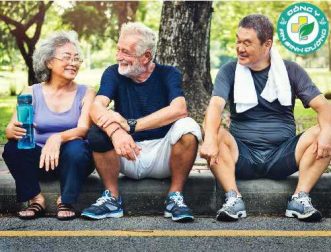 Tập thể dục đặc biệt quan trọng đối với người già mắc bệnh tim