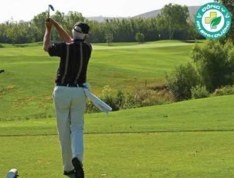 Chơi golf có thể giúp người cao tuổi sống lâu hơn